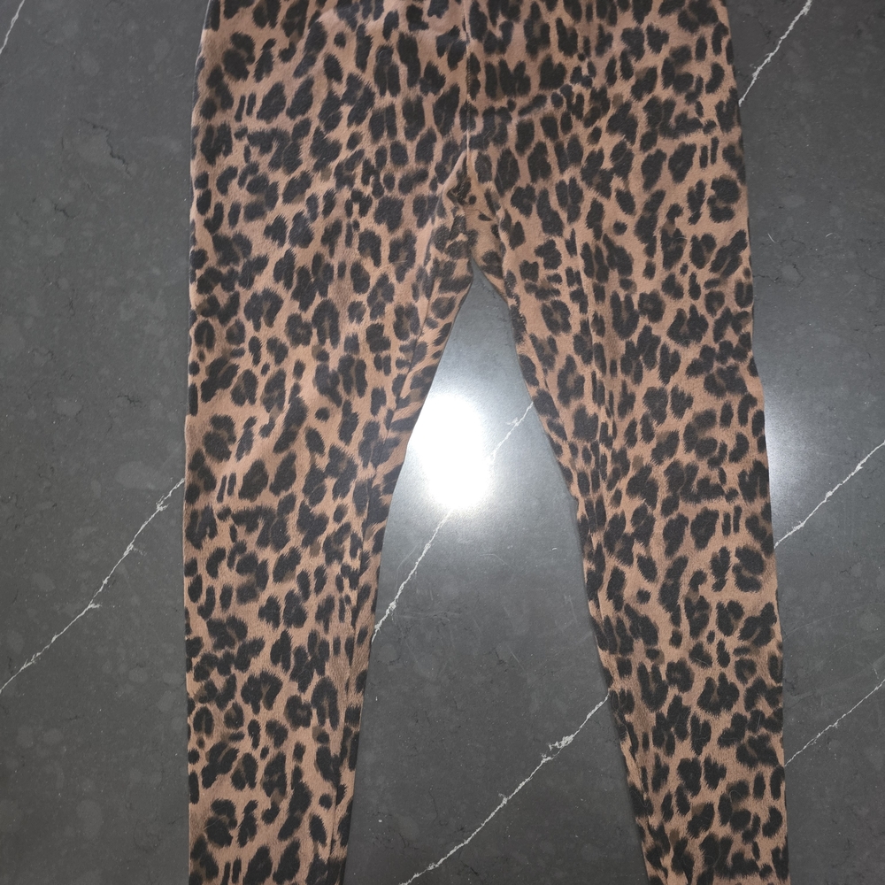 Style & CO Petite Animal Print Leggings